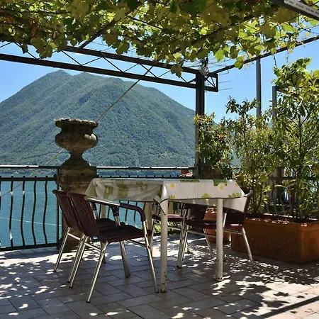 Ada Argegno, Lake Como View
