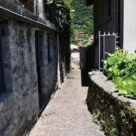 Ada Argegno, Lake Como View 阿尔杰尼奥